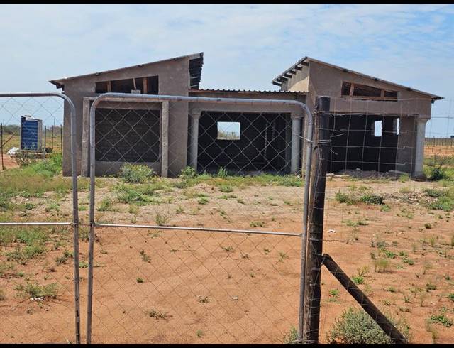 3 BEDROOM HOUSE FOR SALE IN SINTHUMULE